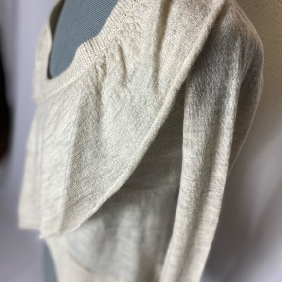 Sparrow Heather Oatmeal 100% Merino wool sweater. - Picture 4 of 14